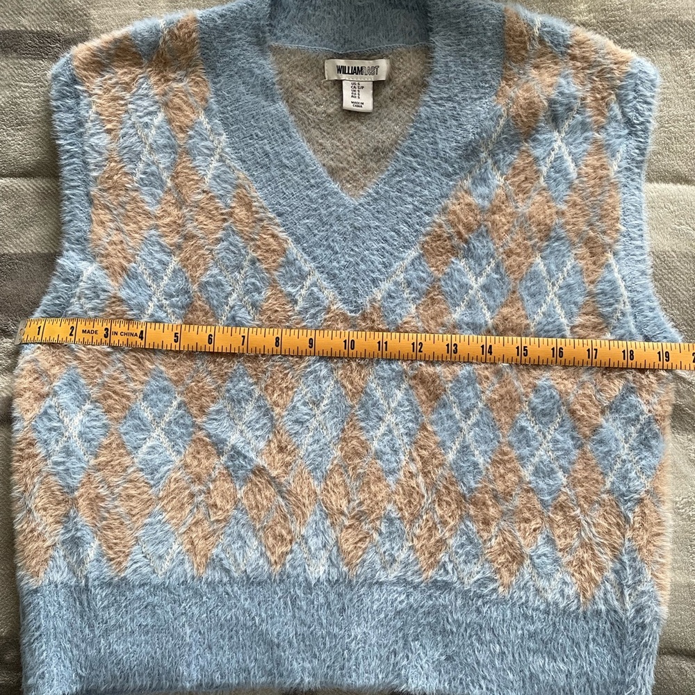 William Rast Size S Argyle Pattern Sweater Vest